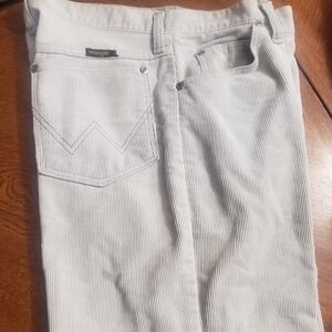 Vintage Corduroy Wranglers Size 32 Long